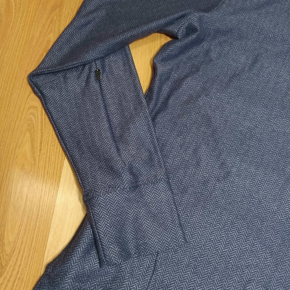 SODO Aparel Navy Performance Herringbone Hoodie *Size: Large - Picture 8 of 11